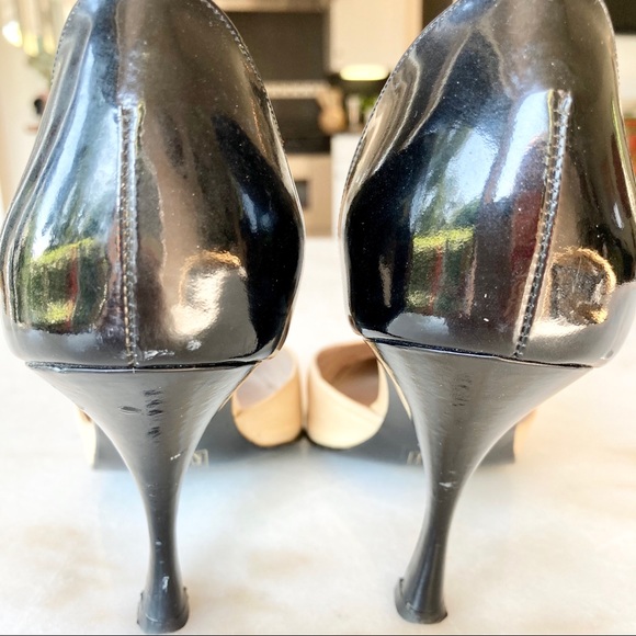 CHANEL D’Orsay Heels Cream Black Two Tone - Picture 10 of 10